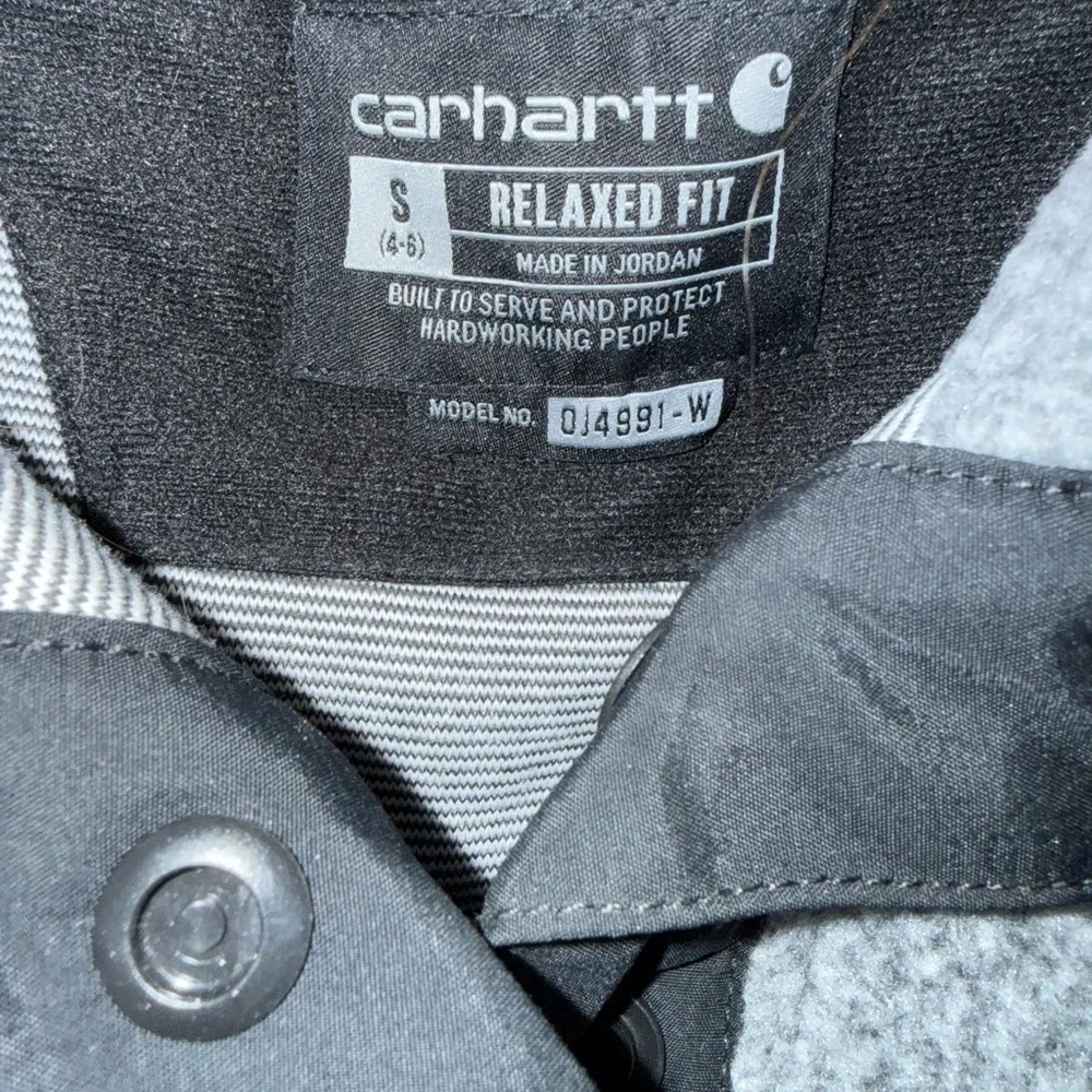 Women’s Carhartt Sherpa 3/4 Button Pullover - Picture 2 of 2